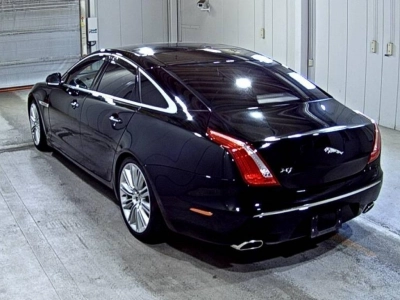JAGUAR XJ6
