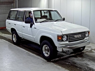 TOYOTA LAND CRUISER 60