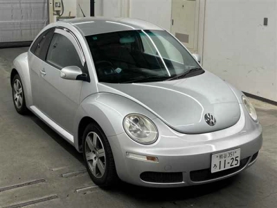 VOLKSWAGEN NEW BEETLE