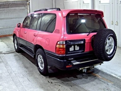TOYOTA LAND CRUISER 100