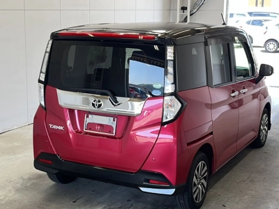 TOYOTA TANK