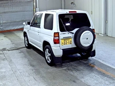 MITSUBISHI PAJERO MINI