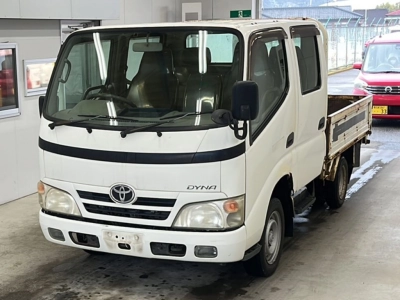 TOYOTA DYNA TRUCK