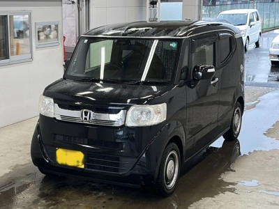 HONDA N-BOX SLASH