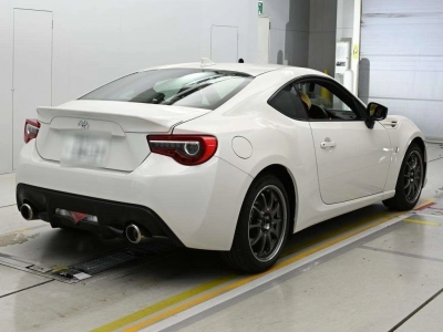 TOYOTA 86