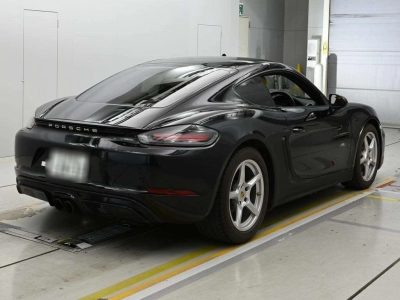 PORSCHE 718 CAYMAN
