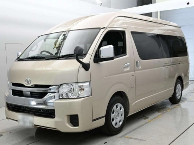 TOYOTA HIACE WAGON