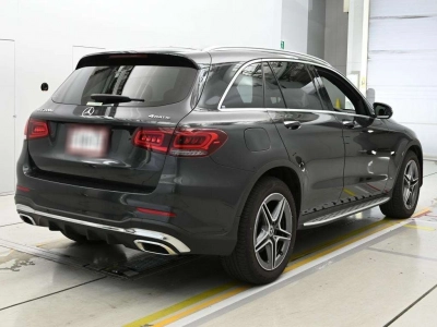MERCEDES BENZ GLC