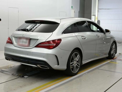 MERCEDES BENZ CLA SHOOTING BRAKE