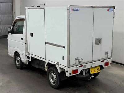 NISSAN NT100 CLIPPER