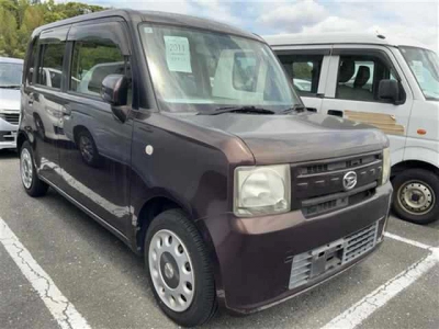 DAIHATSU MOVE CONTE