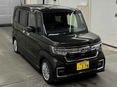 HONDA N BOX CUSTOM