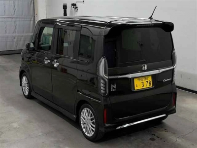 HONDA N BOX CUSTOM