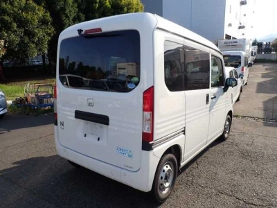 HONDA N-VAN
