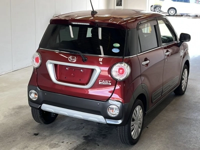 DAIHATSU CAST