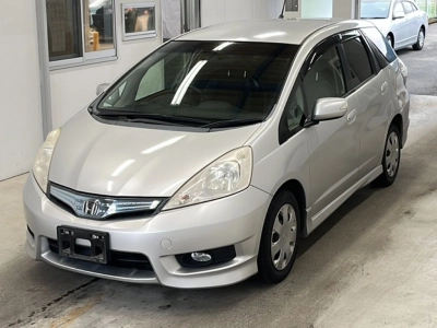 HONDA FIT SHUTTLE HYBRID