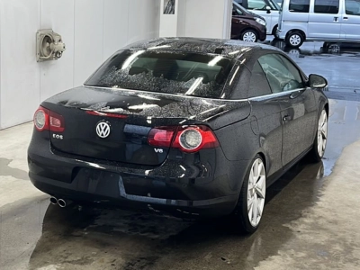 VOLKSWAGEN EOS