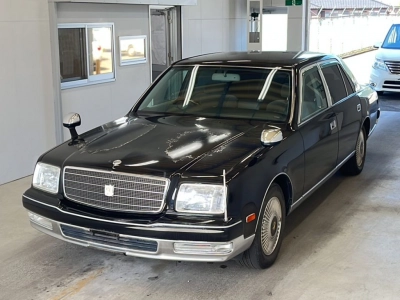 TOYOTA CENTURY
