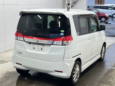 MITSUBISHI DELICA D:2
