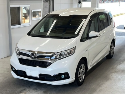 HONDA FREED HYBRID