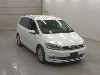 VOLKSWAGEN GOLF TOURAN
