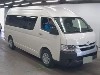 TOYOTA HIACE COMMUTER