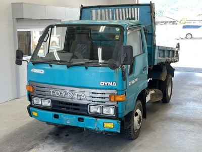 TOYOTA DYNA TRUCK