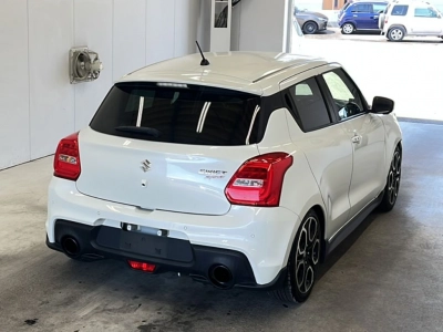 SUZUKI SWIFT SPORTS
