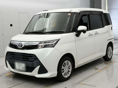 TOYOTA TANK