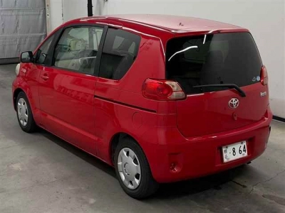 TOYOTA PORTE