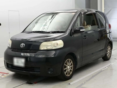 TOYOTA PORTE