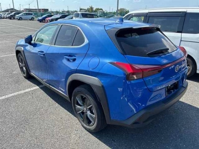 LEXUS UX