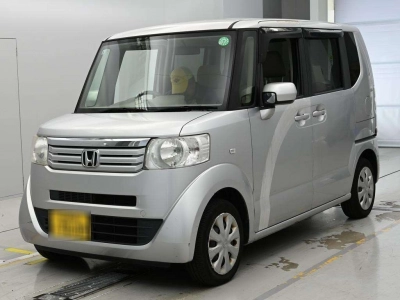HONDA N BOX +