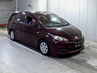 TOYOTA WISH
