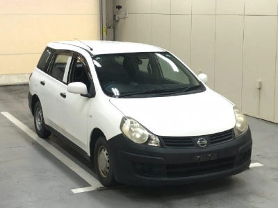 NISSAN AD