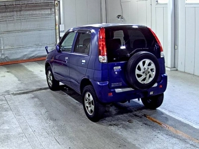DAIHATSU TERIOS KID
