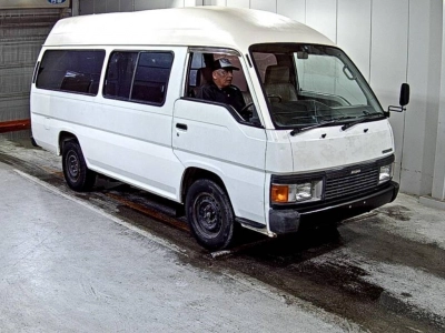 NISSAN CARAVAN