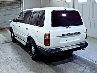 TOYOTA LAND CRUISER 80