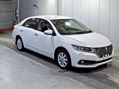 TOYOTA PREMIO