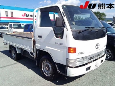 TOYOTA HIACE TRUCK