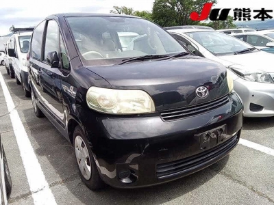 TOYOTA PORTE