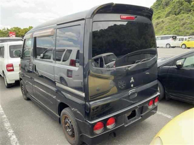 MITSUBISHI TOWN BOX