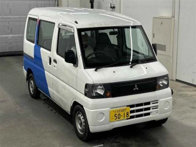 MITSUBISHI MINICAB