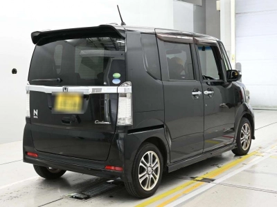 HONDA N BOX CUSTOM