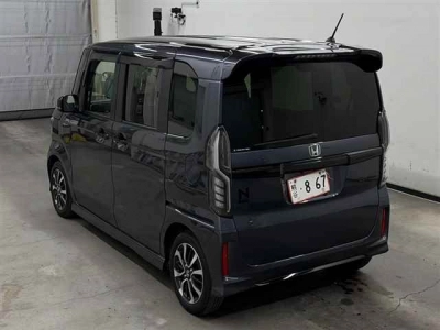 HONDA N BOX CUSTOM