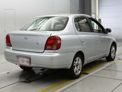 TOYOTA PLATZ
