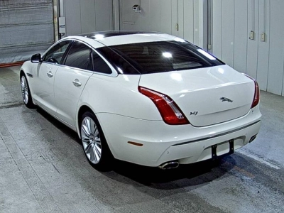 JAGUAR XJ6