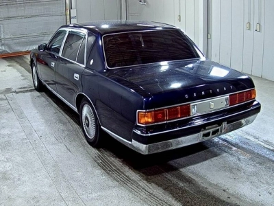 TOYOTA CENTURY
