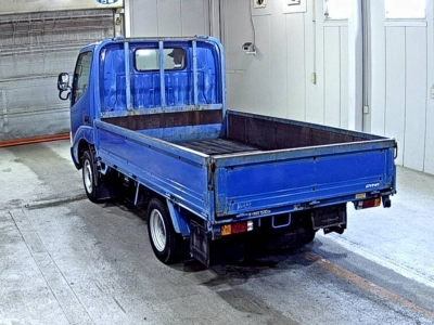 TOYOTA DYNA