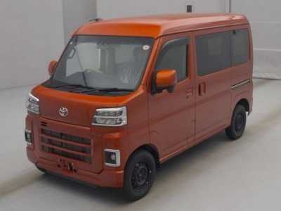 TOYOTA PIXIS VAN